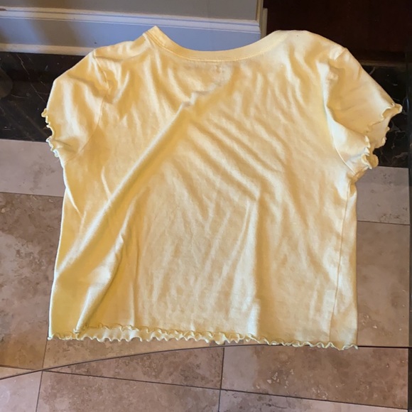 Yellow PacSun Basic Tee - Picture 3 of 3